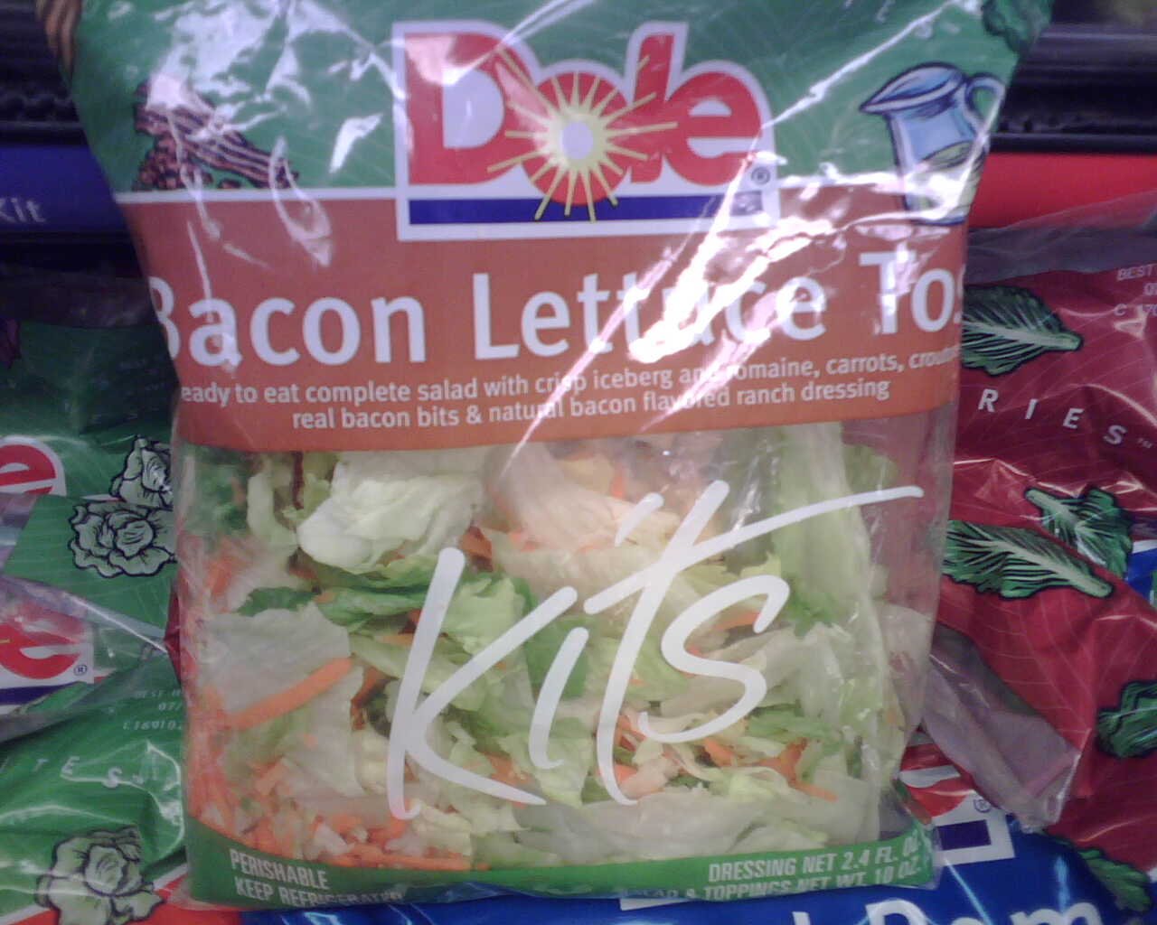 Pre-packaged bacon salad